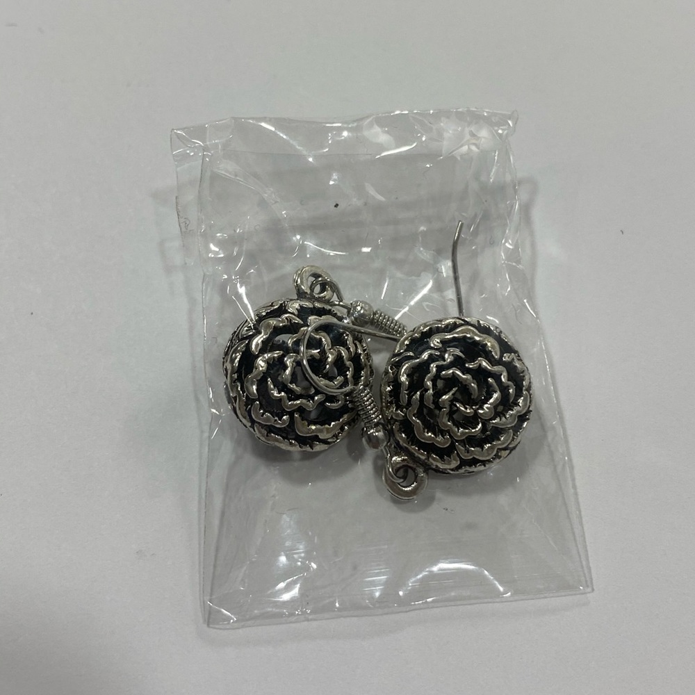 Floral Rose Dangle Earrings